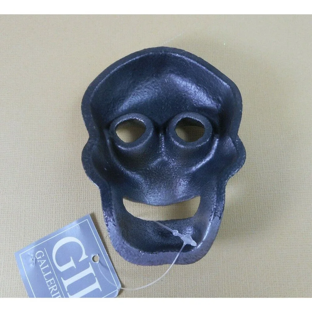 Silver Skull Cast Iron Beer Bottle Opener NWT